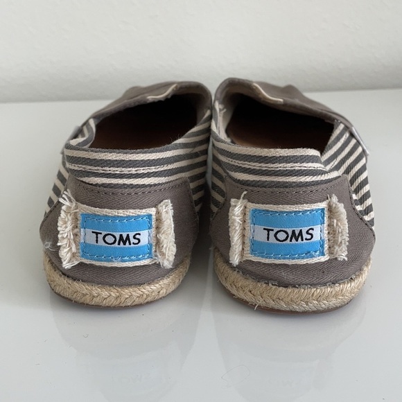 Toms University Ash Grey Striped Espadrille Flats - Picture 6 of 10